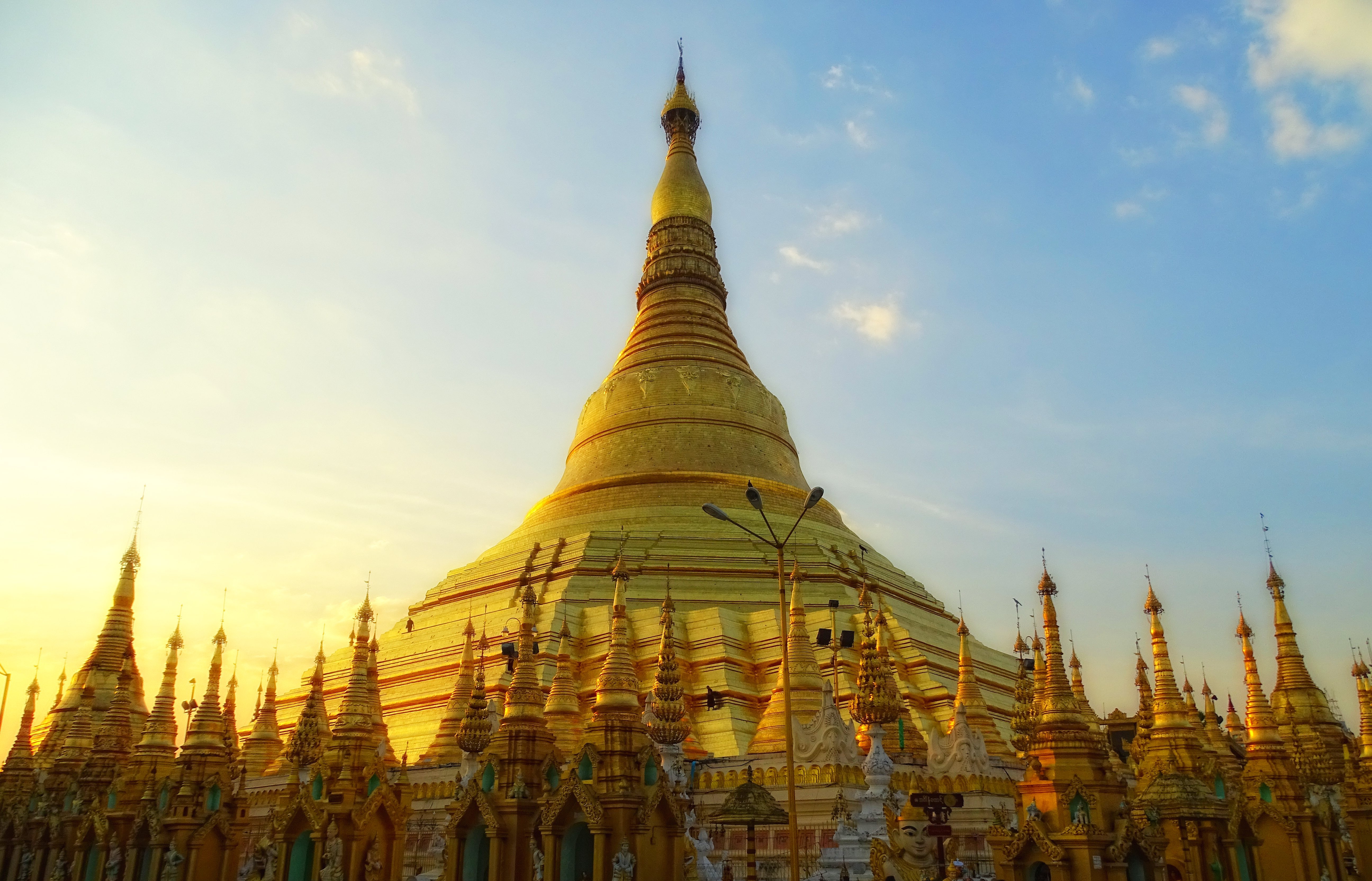 Shwedagon